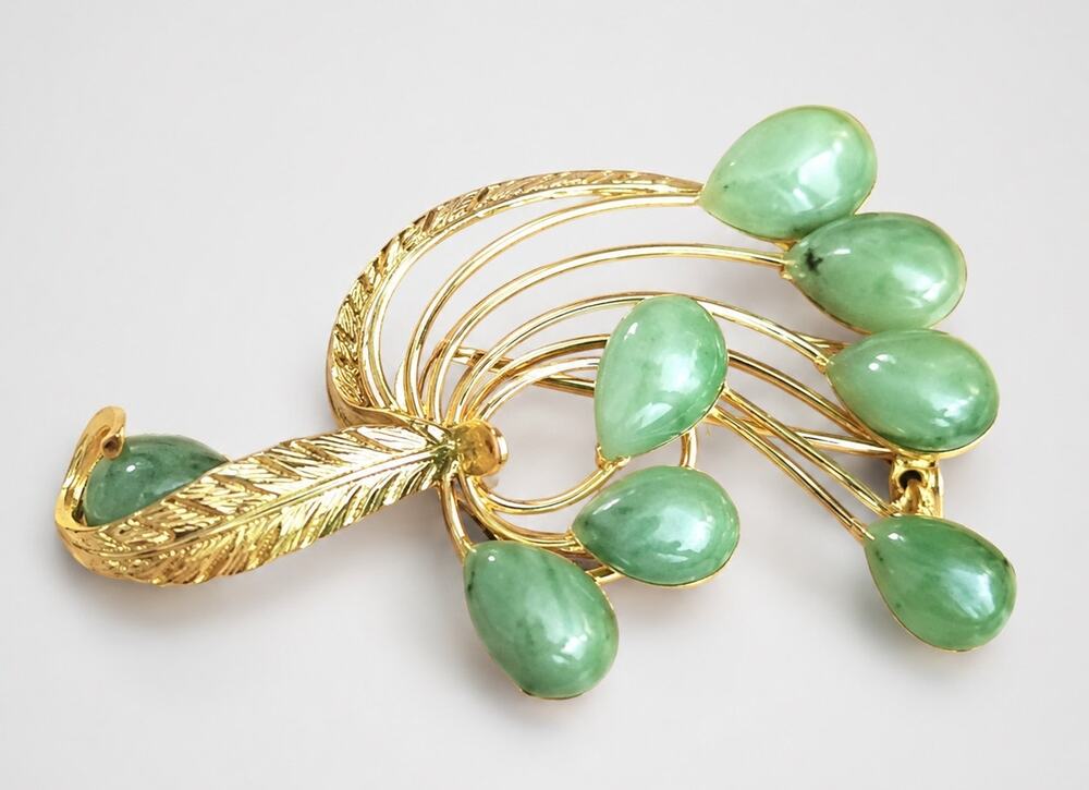 Green Agate Flower Brooch Pin 2.25" Floral Spray Large Gold-tone Vintage fb1-83